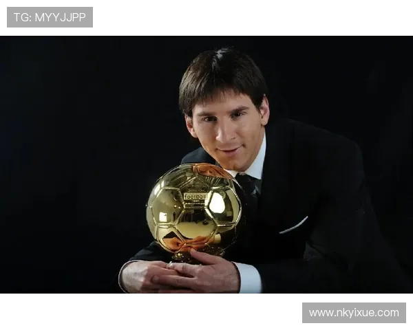 梅西荣膺足球明星称号背后的故事与成就解析